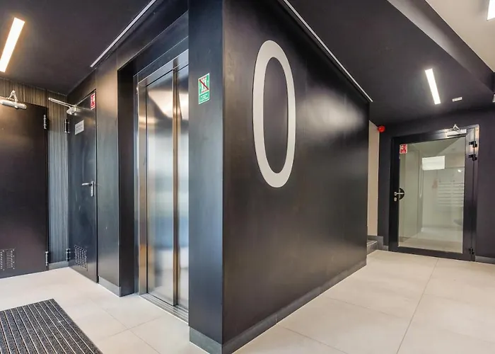 Baltic Line, Sun & Snow