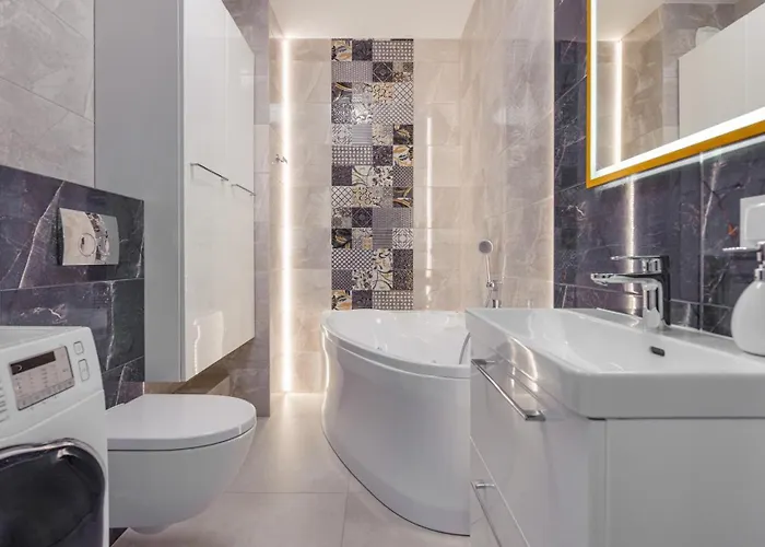 Baltic Line, Sun & Snow * גדנסק